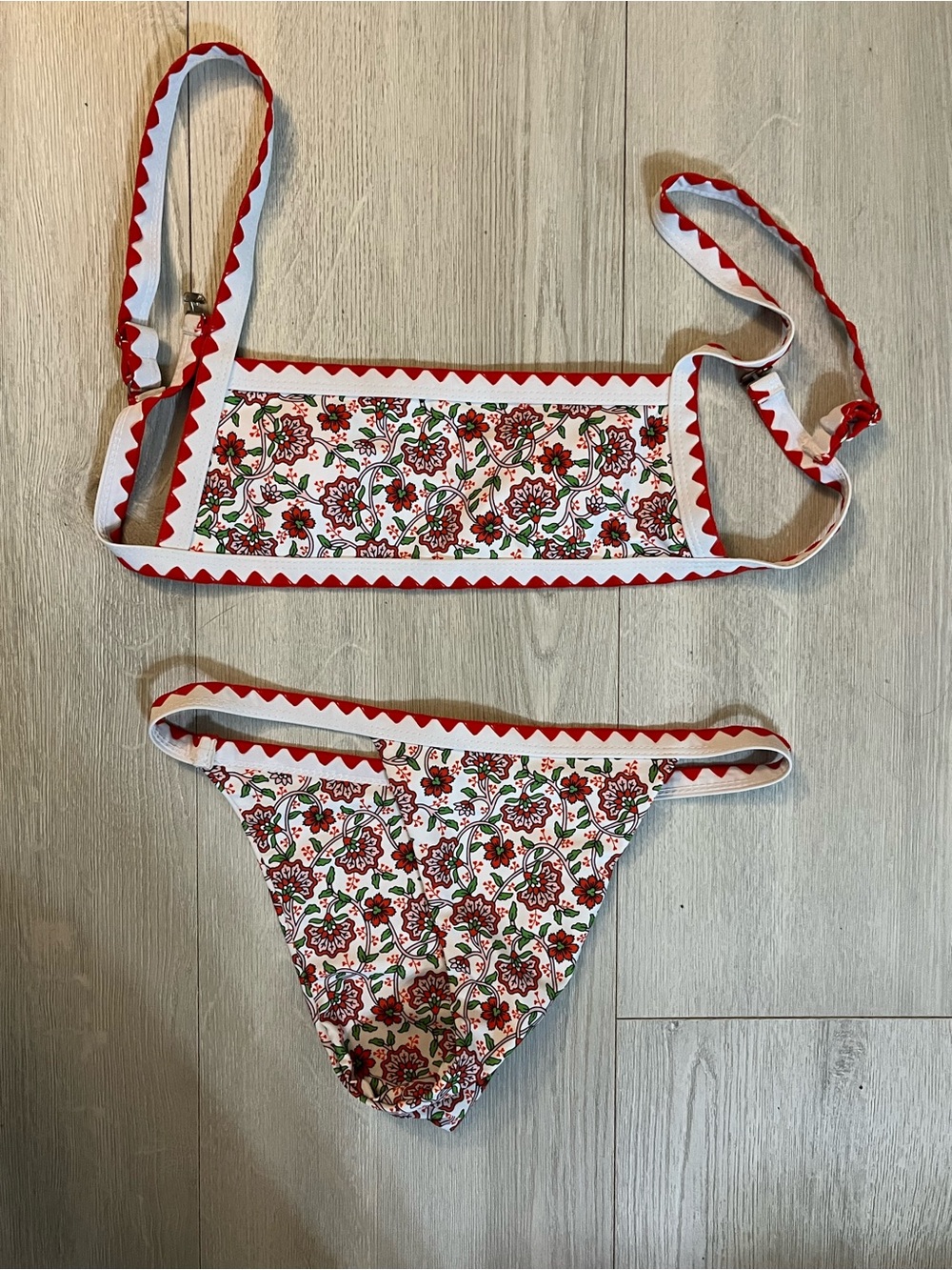 SHEIN Red & White Floral Two-Piece Bikini Set